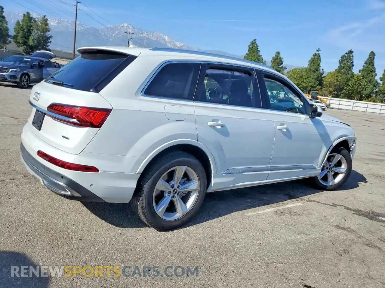 3 fotografías del automóvil dañado WA1AXBF73ND016851 AUDI Q7 2022