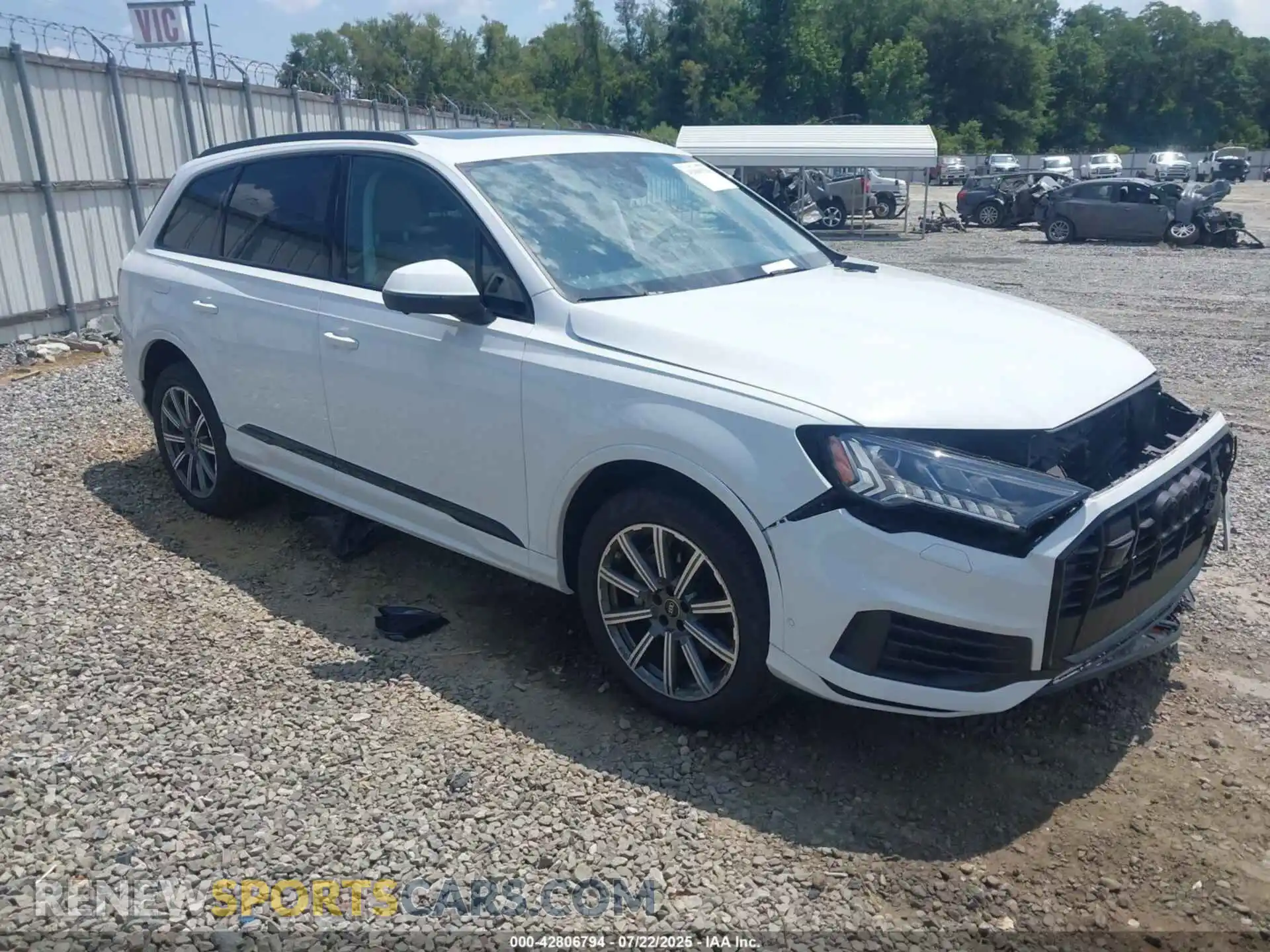 1 Фотография поврежденного автомобиля WA1LJBF77ND022193 AUDI Q7 2022
