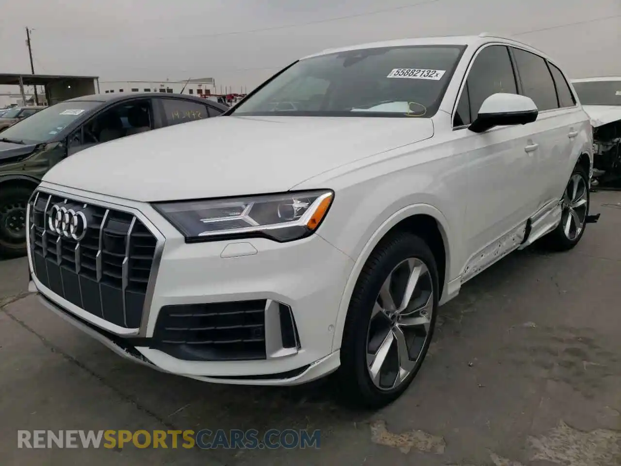 2 Photograph of a damaged car WA1LXBF75ND015161 AUDI Q7 2022