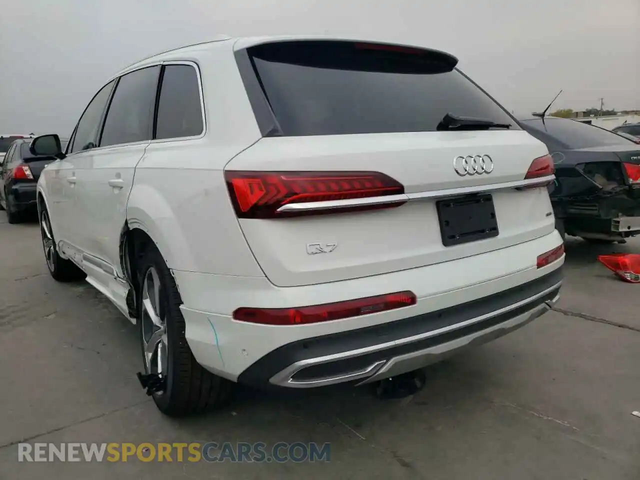 3 Photograph of a damaged car WA1LXBF75ND015161 AUDI Q7 2022