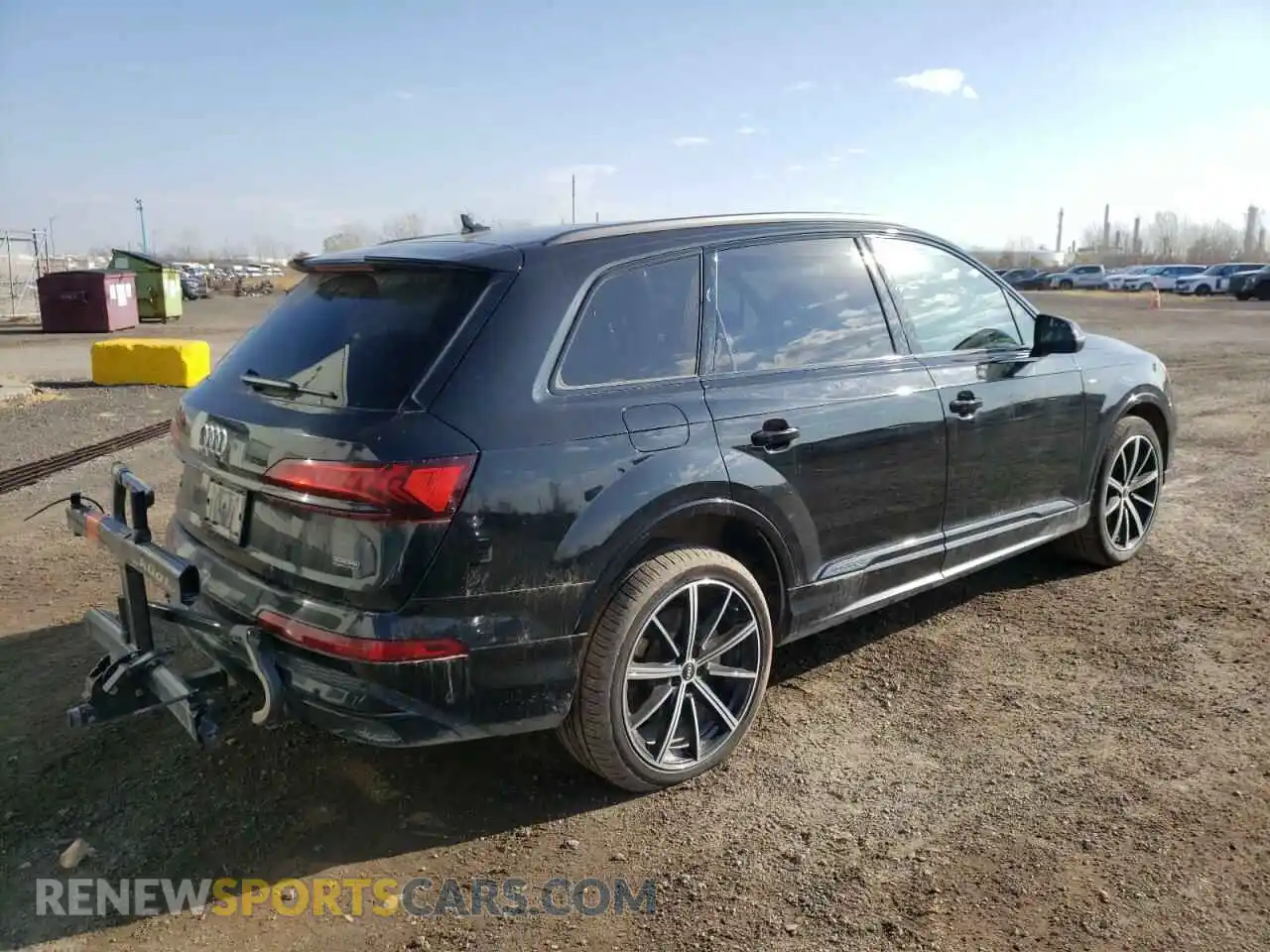 3 Photograph of a damaged car WA1MXBF72ND020001 AUDI Q7 2022