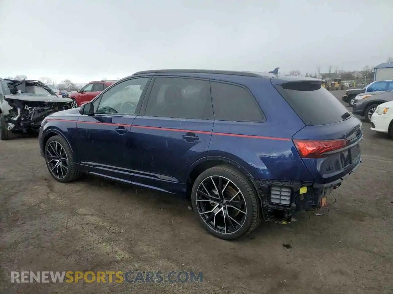 2 Photograph of a damaged car WA1VXBF7XND014371 AUDI Q7 2022