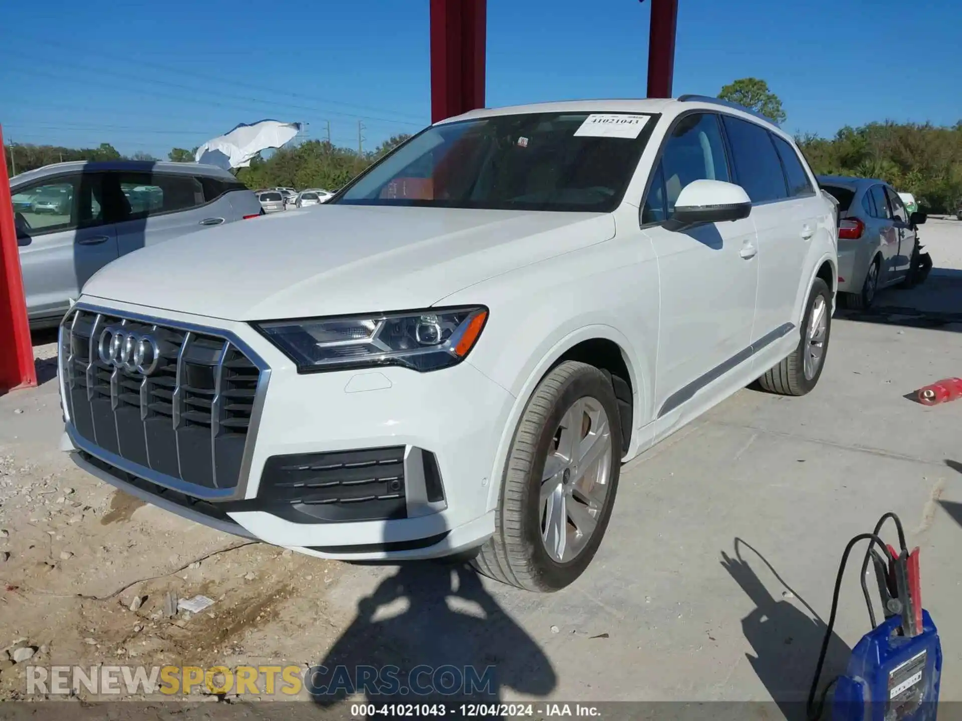 2 Photograph of a damaged car WA1ACBF74PD014525 AUDI Q7 2023