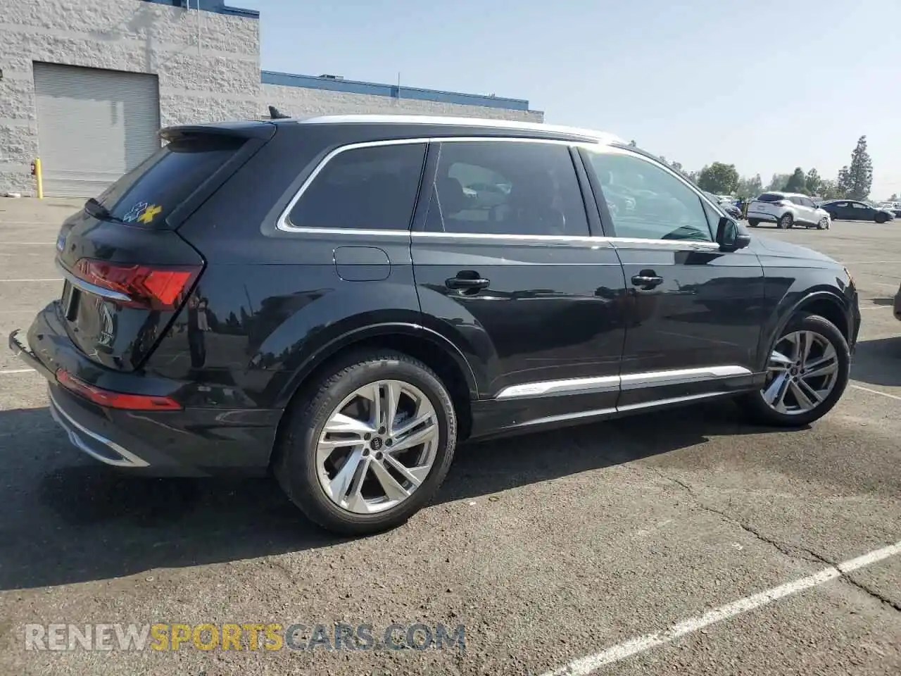 3 Photograph of a damaged car WA1ACBF75PD007633 AUDI Q7 2023