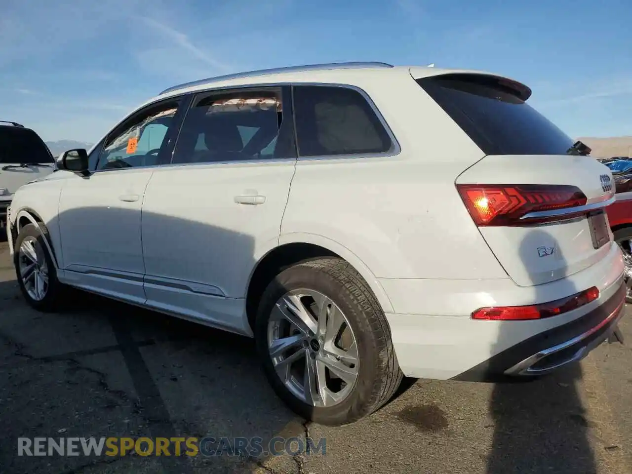 2 fotografías del automóvil dañado WA1ACBF77PD017273 AUDI Q7 2023