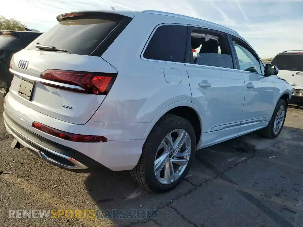 3 fotografías del automóvil dañado WA1ACBF77PD017273 AUDI Q7 2023