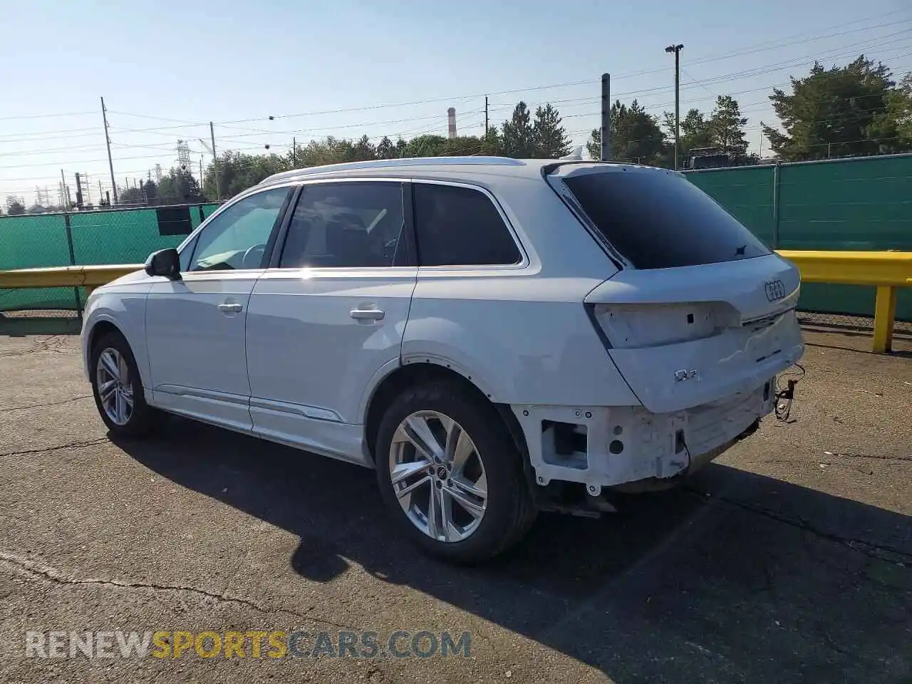 2 Фотография поврежденного автомобиля WA1AXBF71PD016429 AUDI Q7 2023