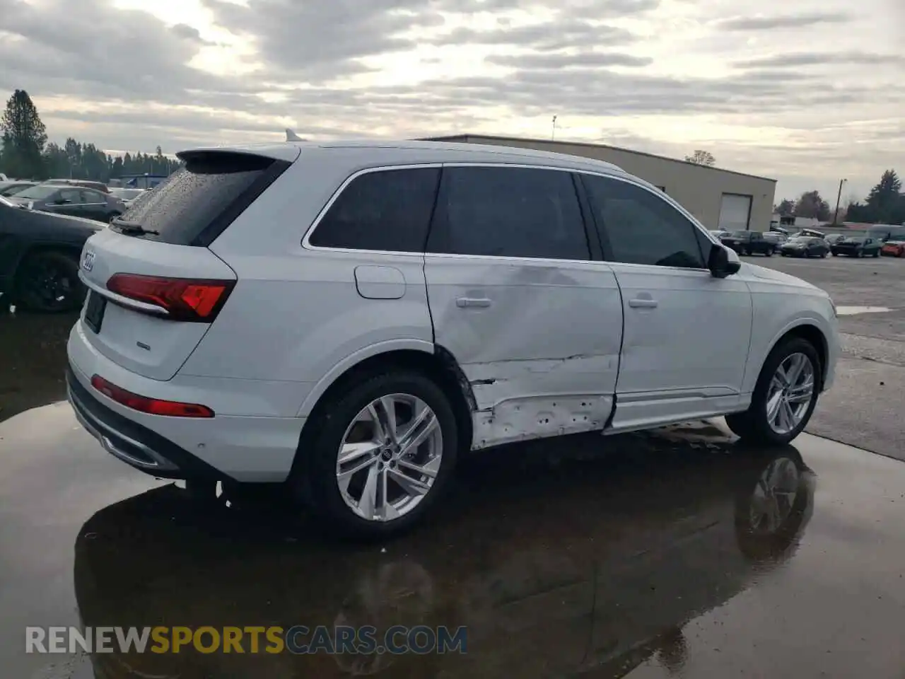3 Photograph of a damaged car WA1AXBF78PD012233 AUDI Q7 2023