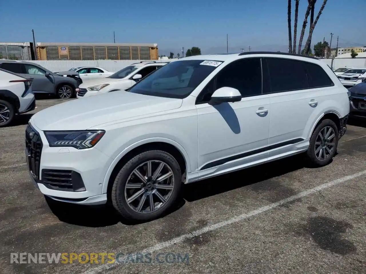 1 Photograph of a damaged car WA1LCBF71PD013647 AUDI Q7 2023