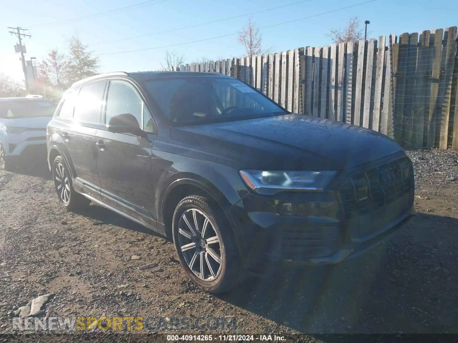 1 Photograph of a damaged car WA1LCBF72PD004231 AUDI Q7 2023