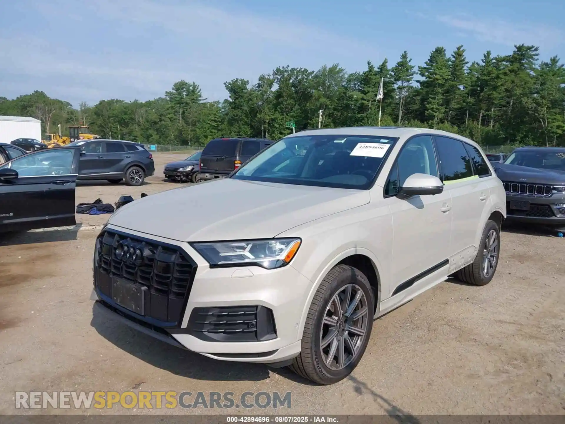 2 Фотография поврежденного автомобиля WA1LCBF74PD006563 AUDI Q7 2023