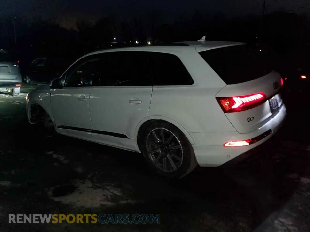 2 Фотография поврежденного автомобиля WA1LCBF76PD008282 AUDI Q7 2023