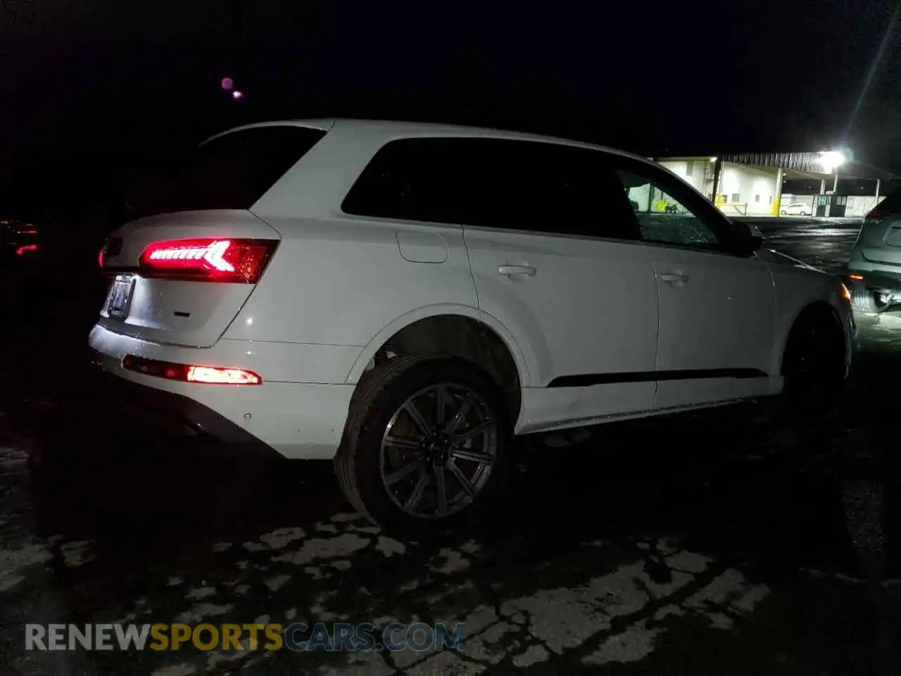 3 Фотография поврежденного автомобиля WA1LCBF76PD008282 AUDI Q7 2023