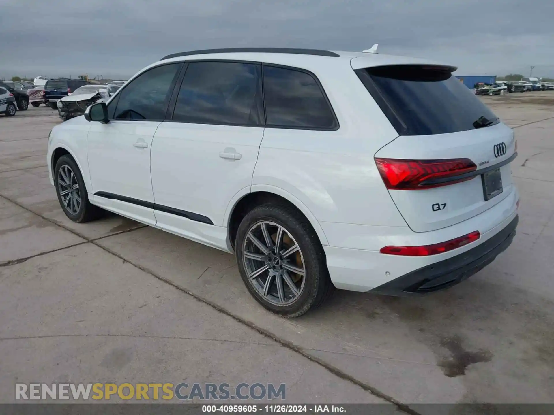 3 Photograph of a damaged car WA1LCBF77PD009554 AUDI Q7 2023