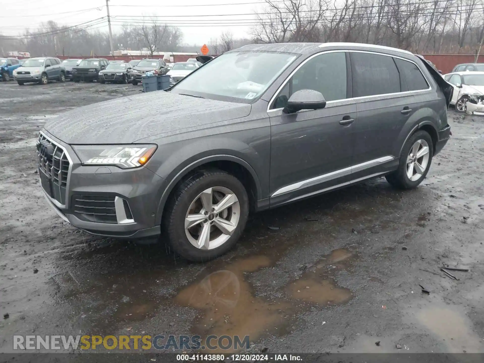 2 Photograph of a damaged car WA1LCBF77PD018237 AUDI Q7 2023