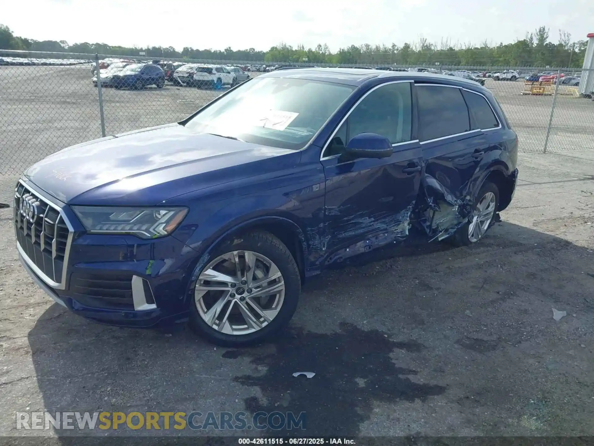 2 Photograph of a damaged car WA1LCBF77PD023132 AUDI Q7 2023