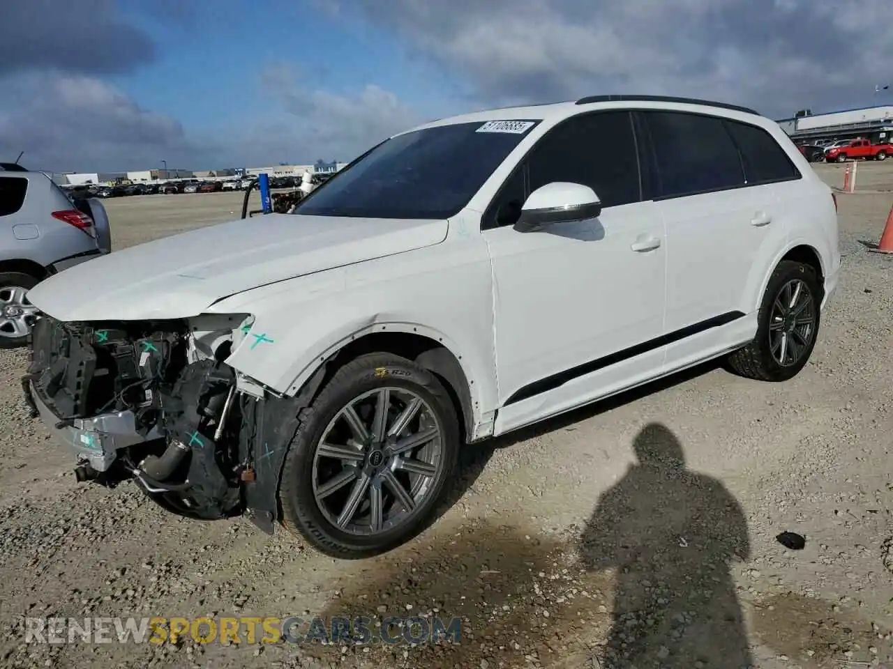 1 Photograph of a damaged car WA1LCBF78PD025715 AUDI Q7 2023