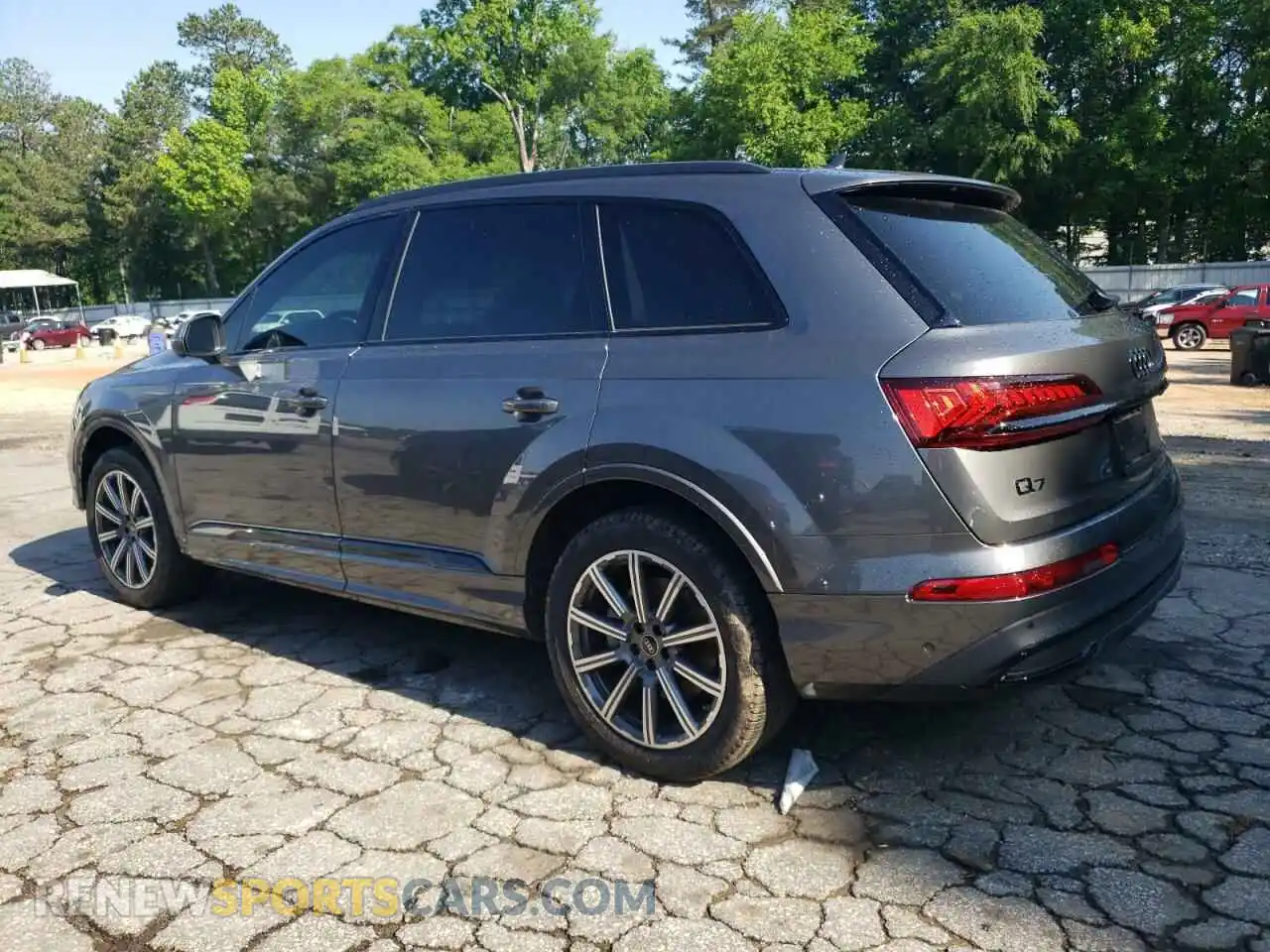 2 Photograph of a damaged car WA1LCBF79PD014979 AUDI Q7 2023