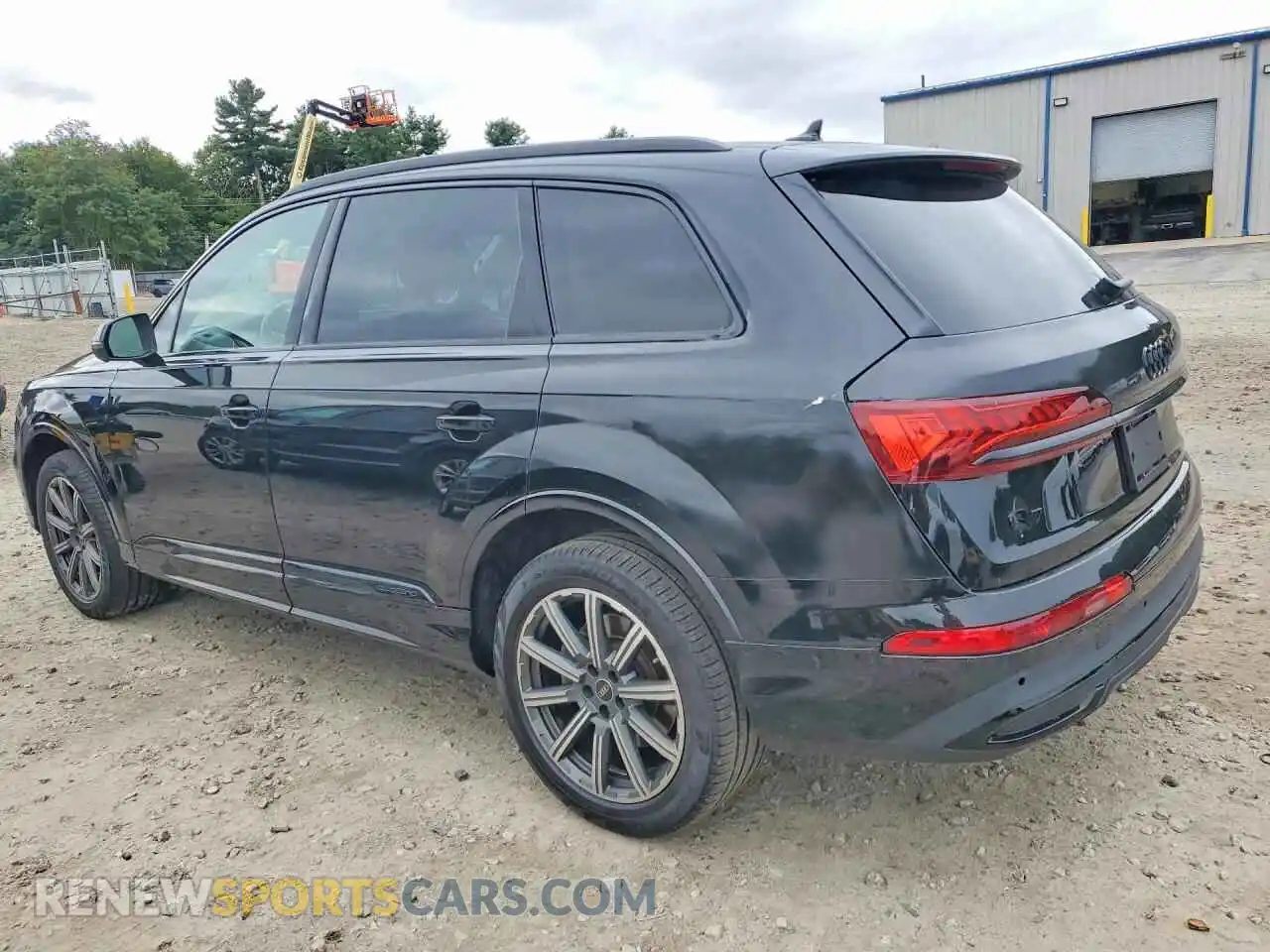 2 Фотография поврежденного автомобиля WA1LCBF7XPD008267 AUDI Q7 2023