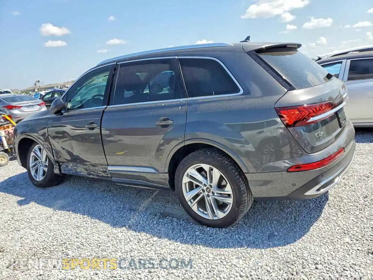 2 Photograph of a damaged car WA1LCBF7XPD010116 AUDI Q7 2023