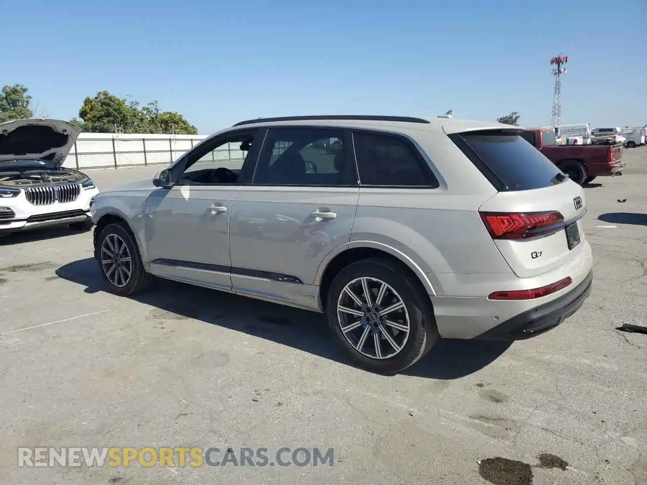 2 Photograph of a damaged car WA1LCBF7XPD028938 AUDI Q7 2023