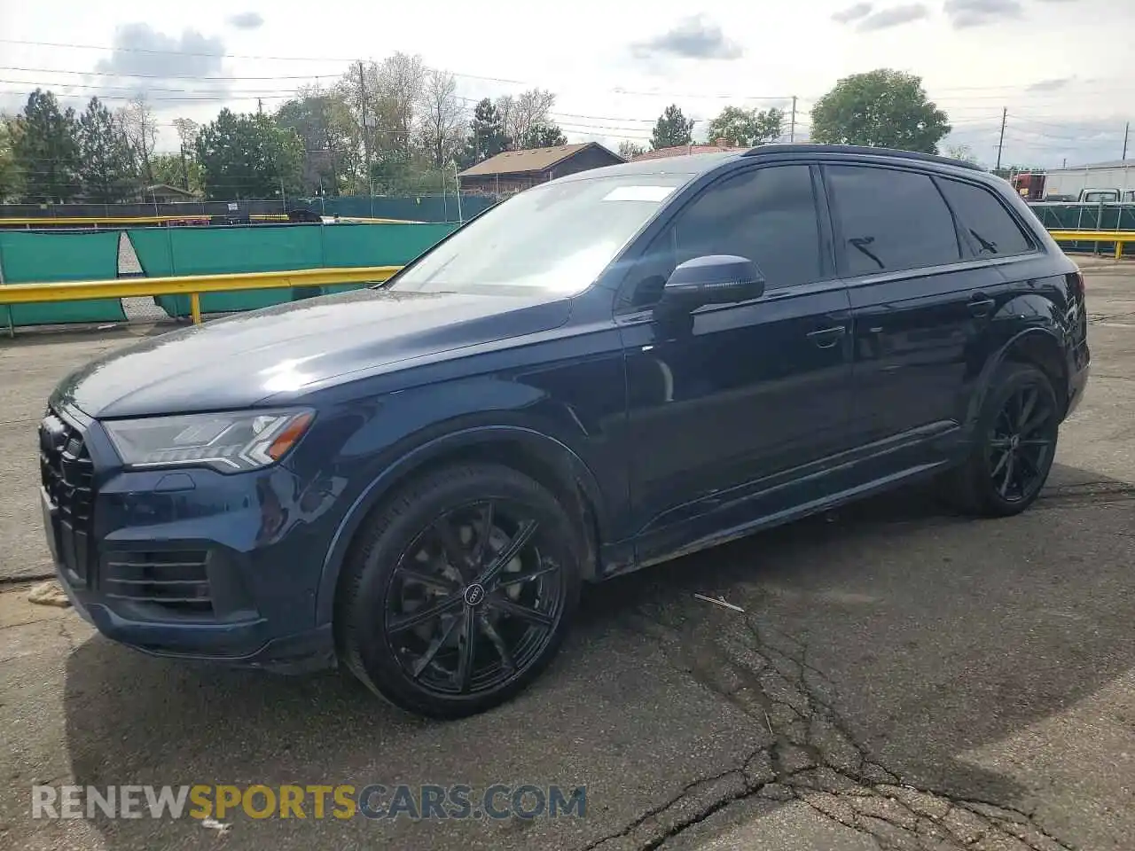 1 Photograph of a damaged car WA1LXBF71PD015371 AUDI Q7 2023