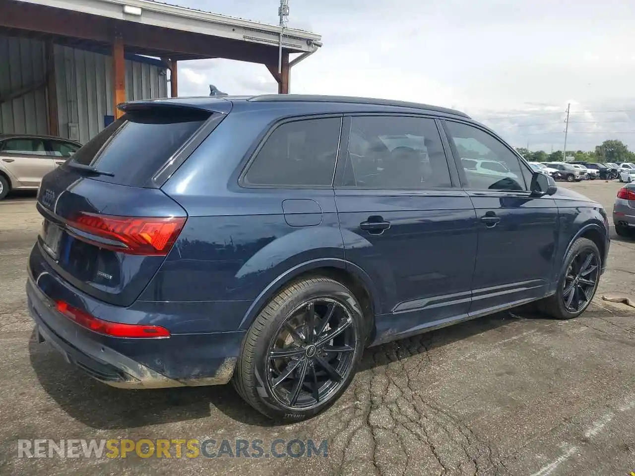 3 Photograph of a damaged car WA1LXBF71PD015371 AUDI Q7 2023