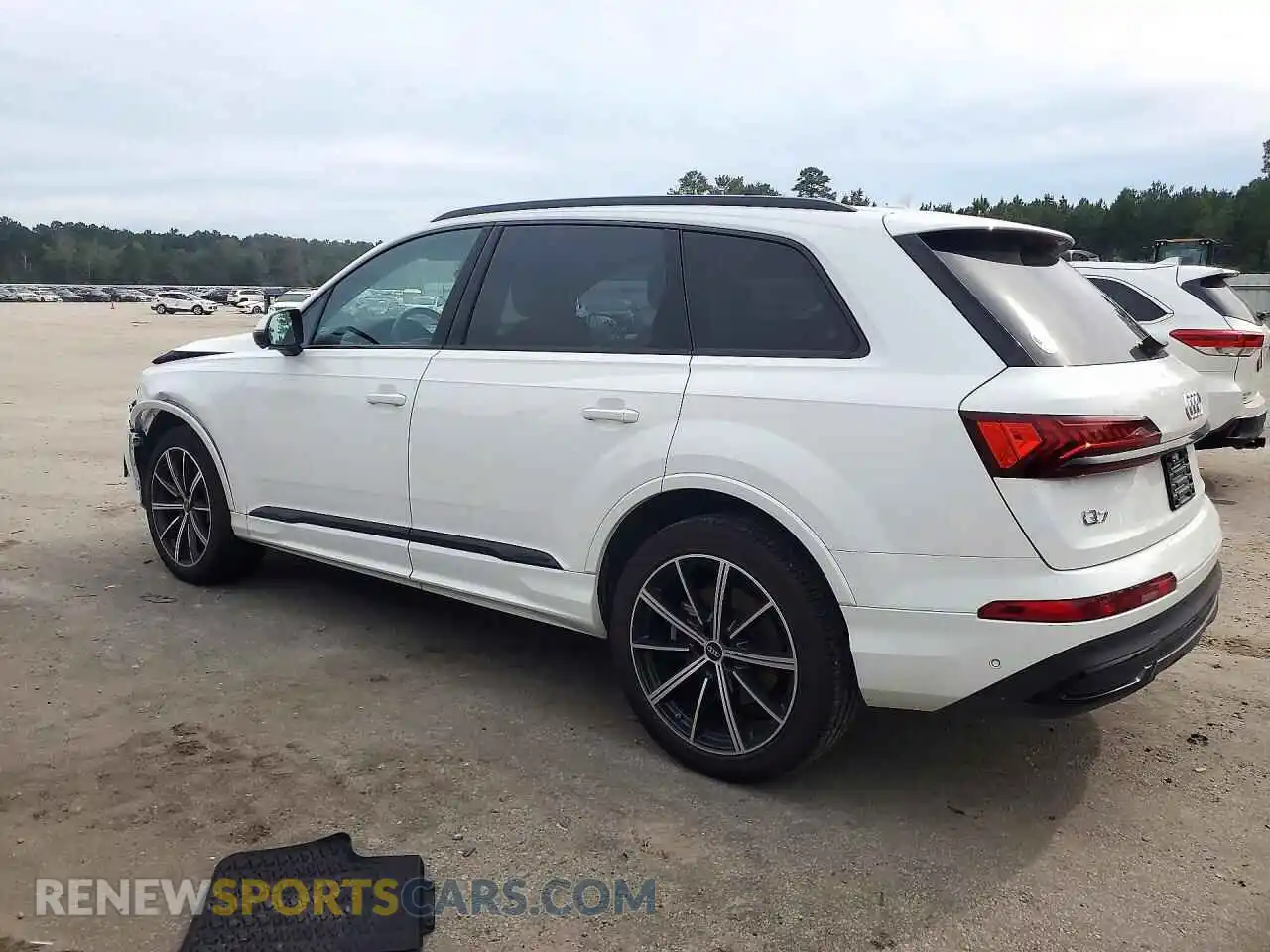 2 fotografías del automóvil dañado WA1LXBF71PD028380 AUDI Q7 2023