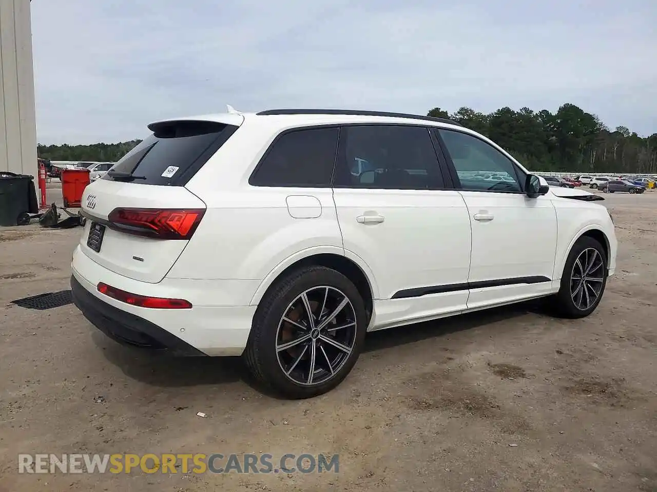 3 fotografías del automóvil dañado WA1LXBF71PD028380 AUDI Q7 2023