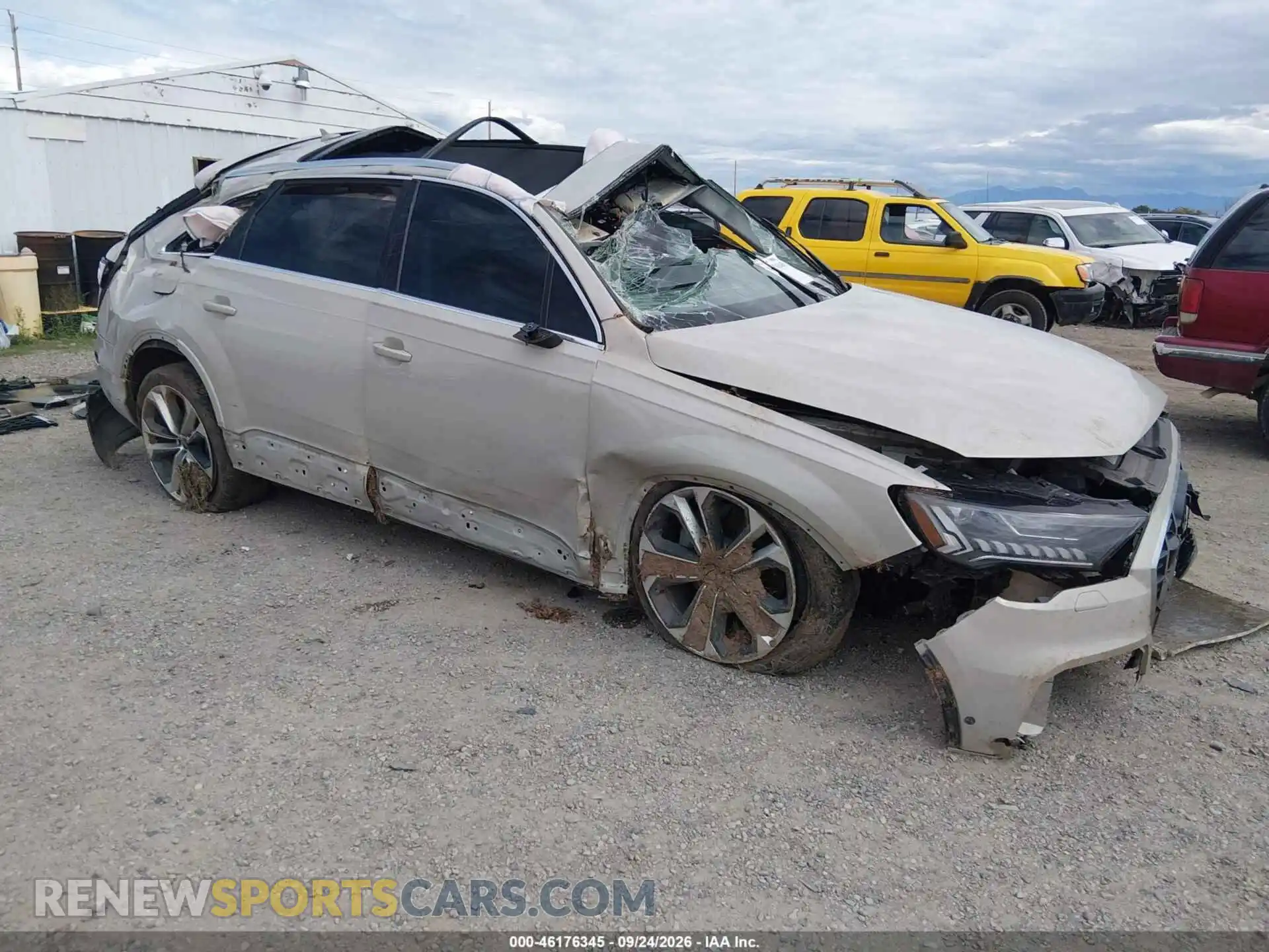 1 Photograph of a damaged car WA1LXBF73PD015601 AUDI Q7 2023