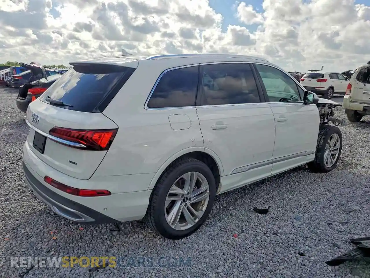3 Фотография поврежденного автомобиля WA1LXBF74PD009533 AUDI Q7 2023