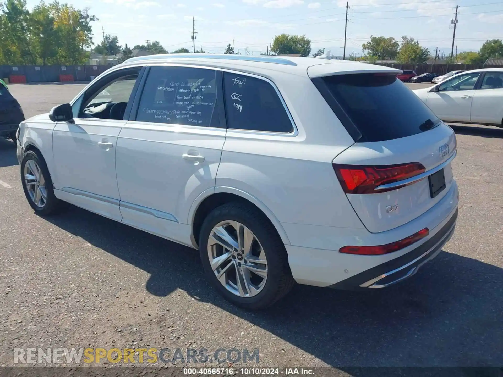 3 Photograph of a damaged car WA1LXBF74PD010293 AUDI Q7 2023