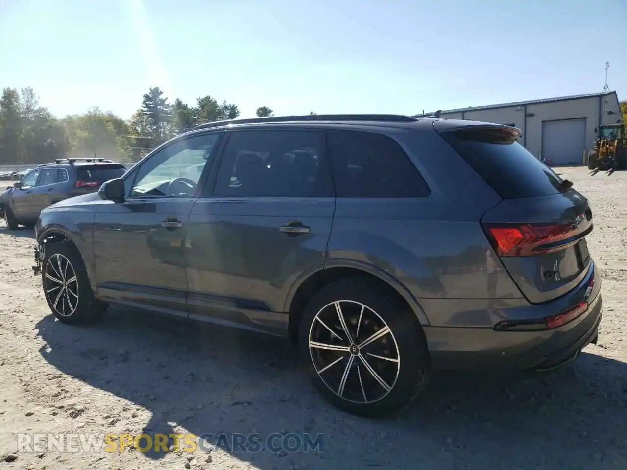 2 fotografías del automóvil dañado WA1LXBF75PD011646 AUDI Q7 2023