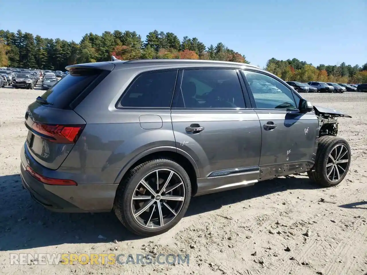 3 fotografías del automóvil dañado WA1LXBF75PD011646 AUDI Q7 2023
