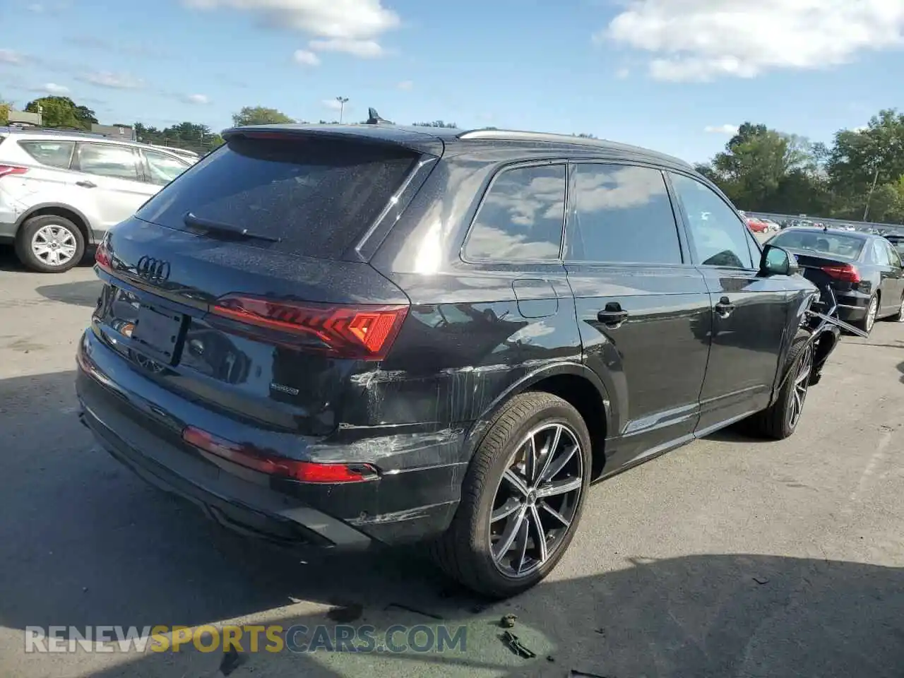 3 Photograph of a damaged car WA1LXBF77PD006805 AUDI Q7 2023
