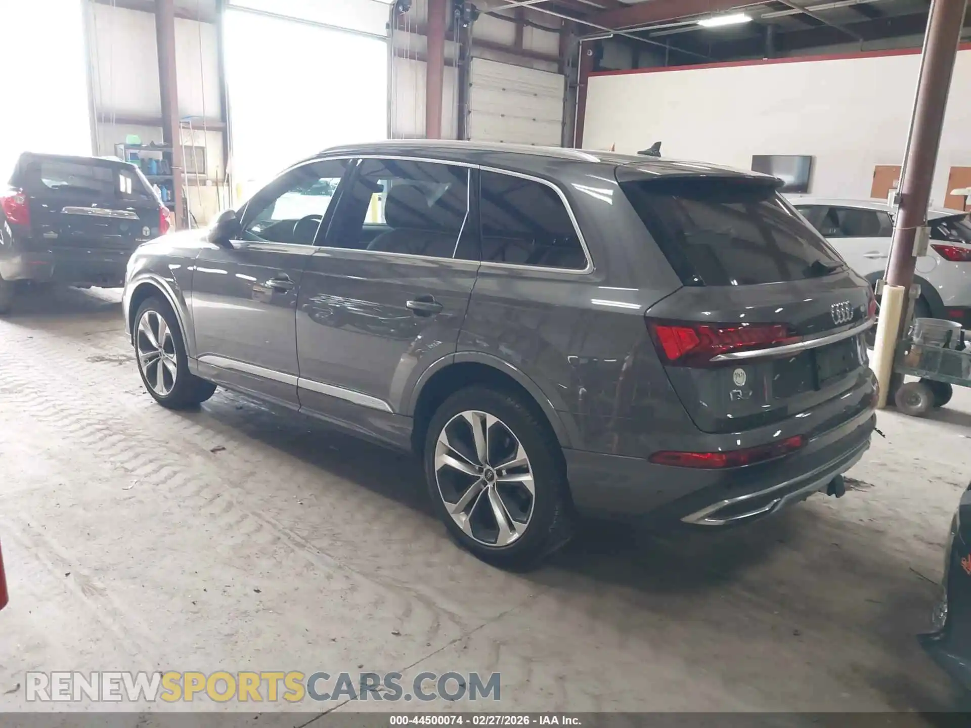 3 Photograph of a damaged car WA1LXBF78PD013570 AUDI Q7 2023