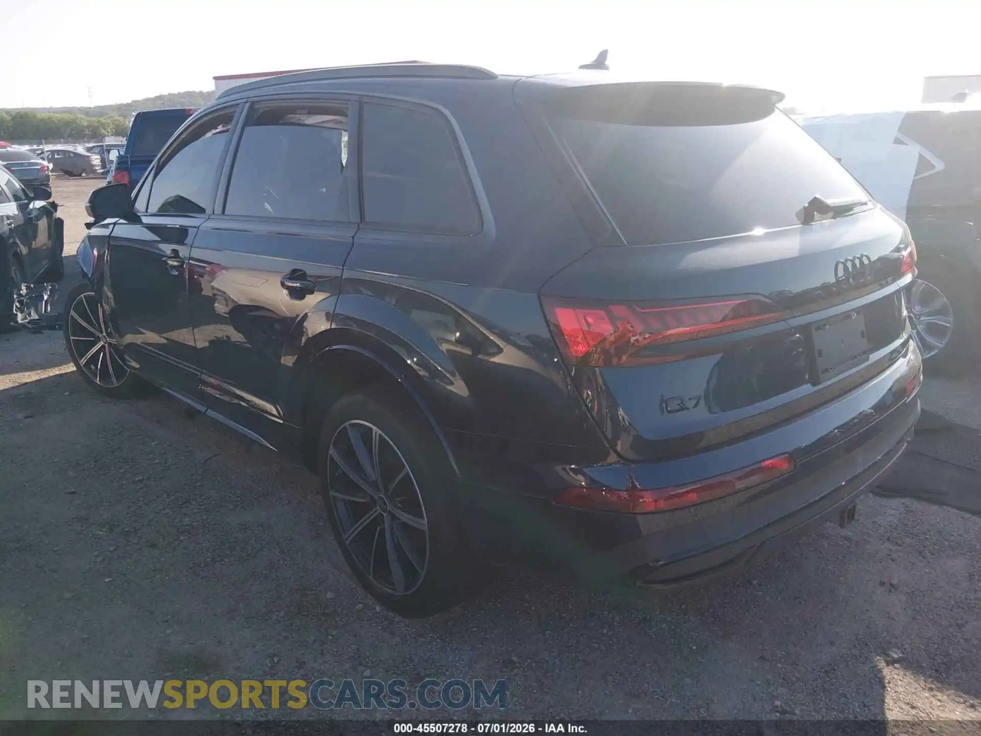 3 Photograph of a damaged car WA1VXBF75PD024289 AUDI Q7 2023