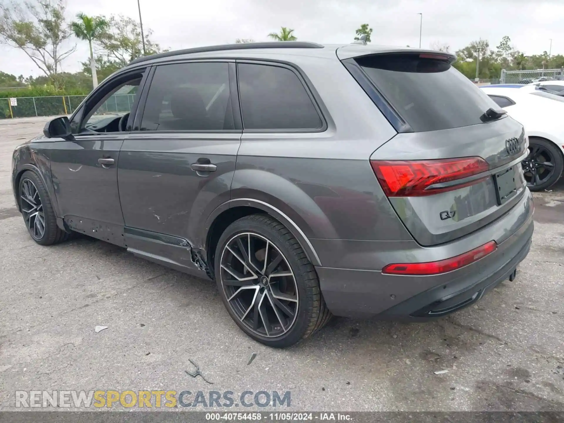 3 Photograph of a damaged car WA1VXBF7XPD026779 AUDI Q7 2023