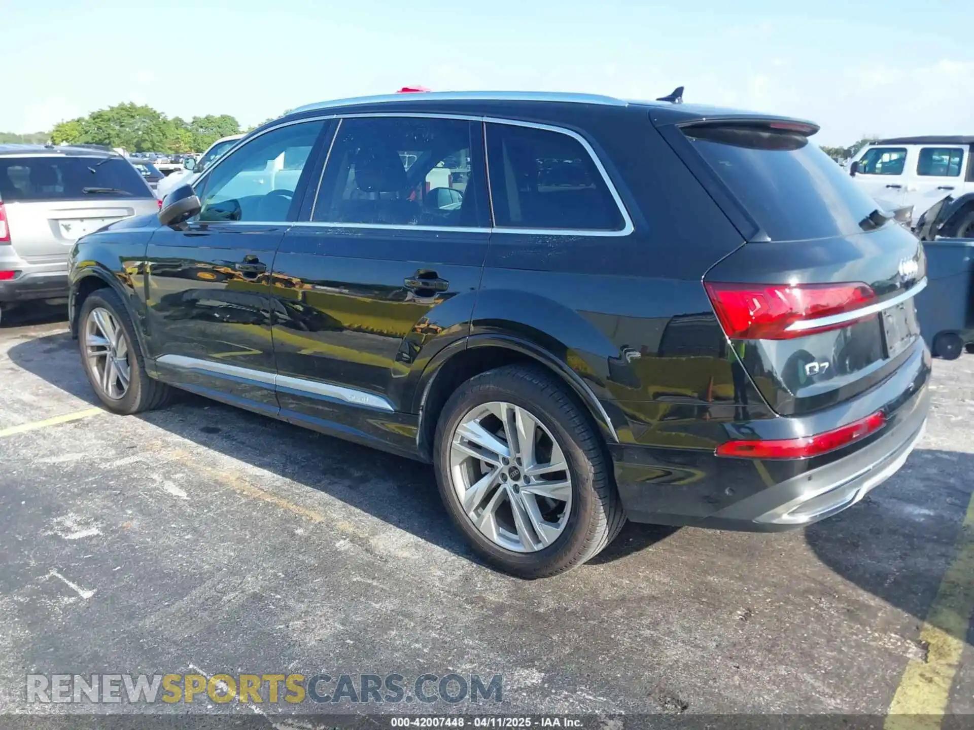 3 Photograph of a damaged car WA1LXBF76RD008242 AUDI Q7 2024