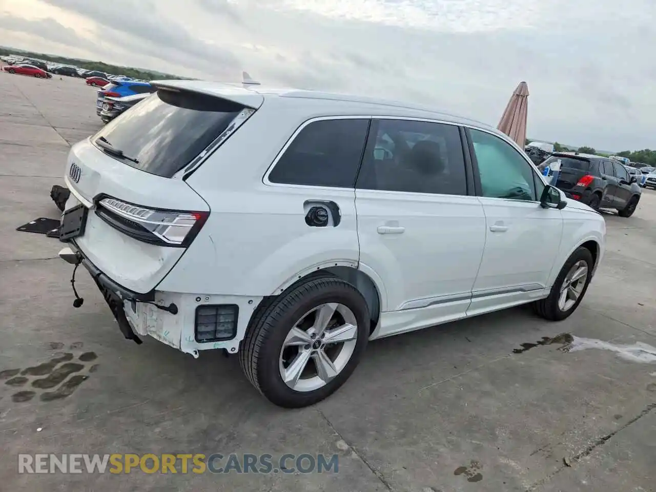 3 Photograph of a damaged car WA1ACBF7XSD020922 AUDI Q7 2025