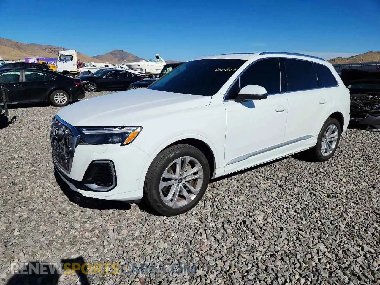 1 Photograph of a damaged car WA1LCBF71SD000941 AUDI Q7 2025