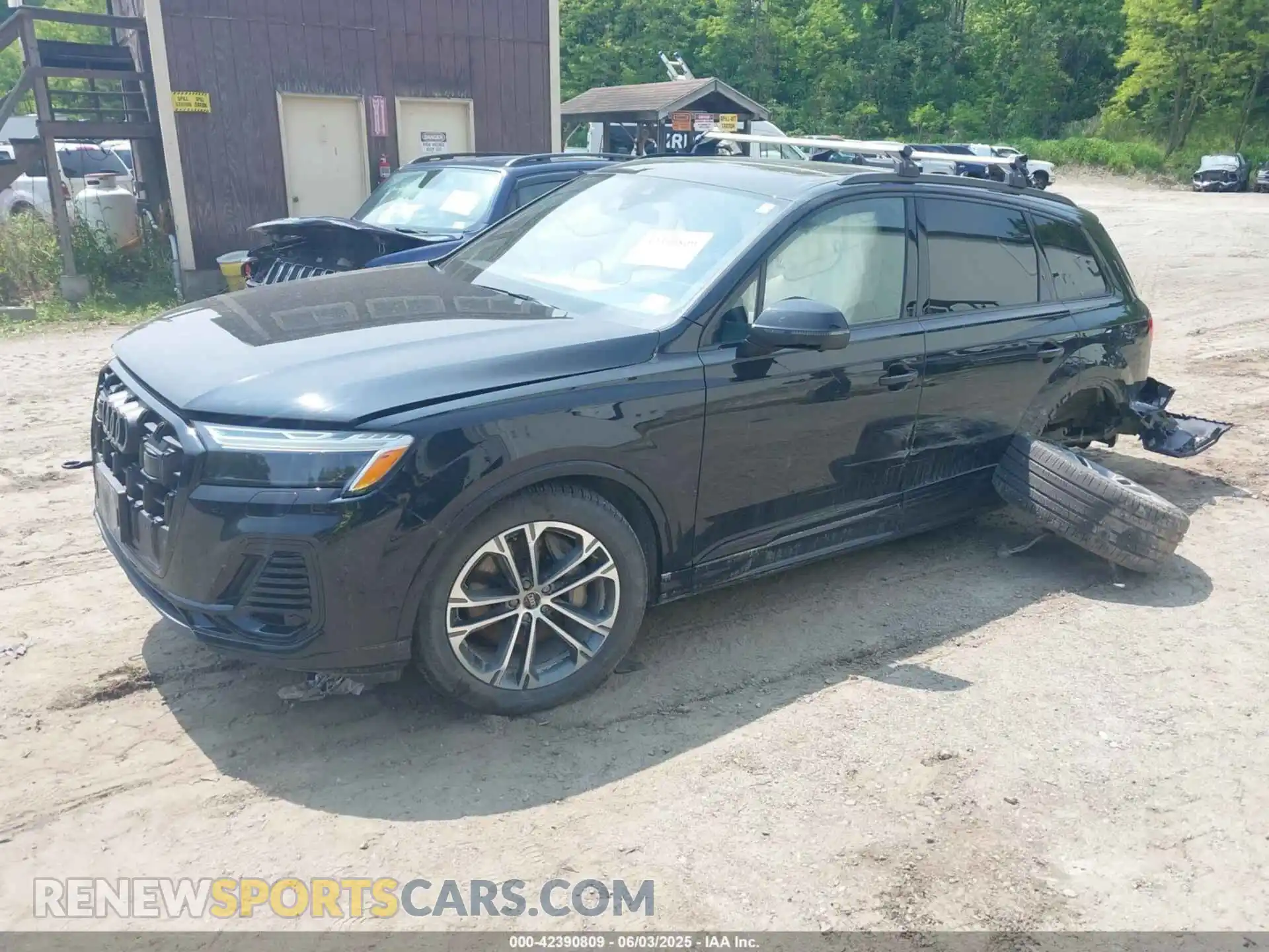 2 Photograph of a damaged car WA1LCBF74SD001940 AUDI Q7 2025