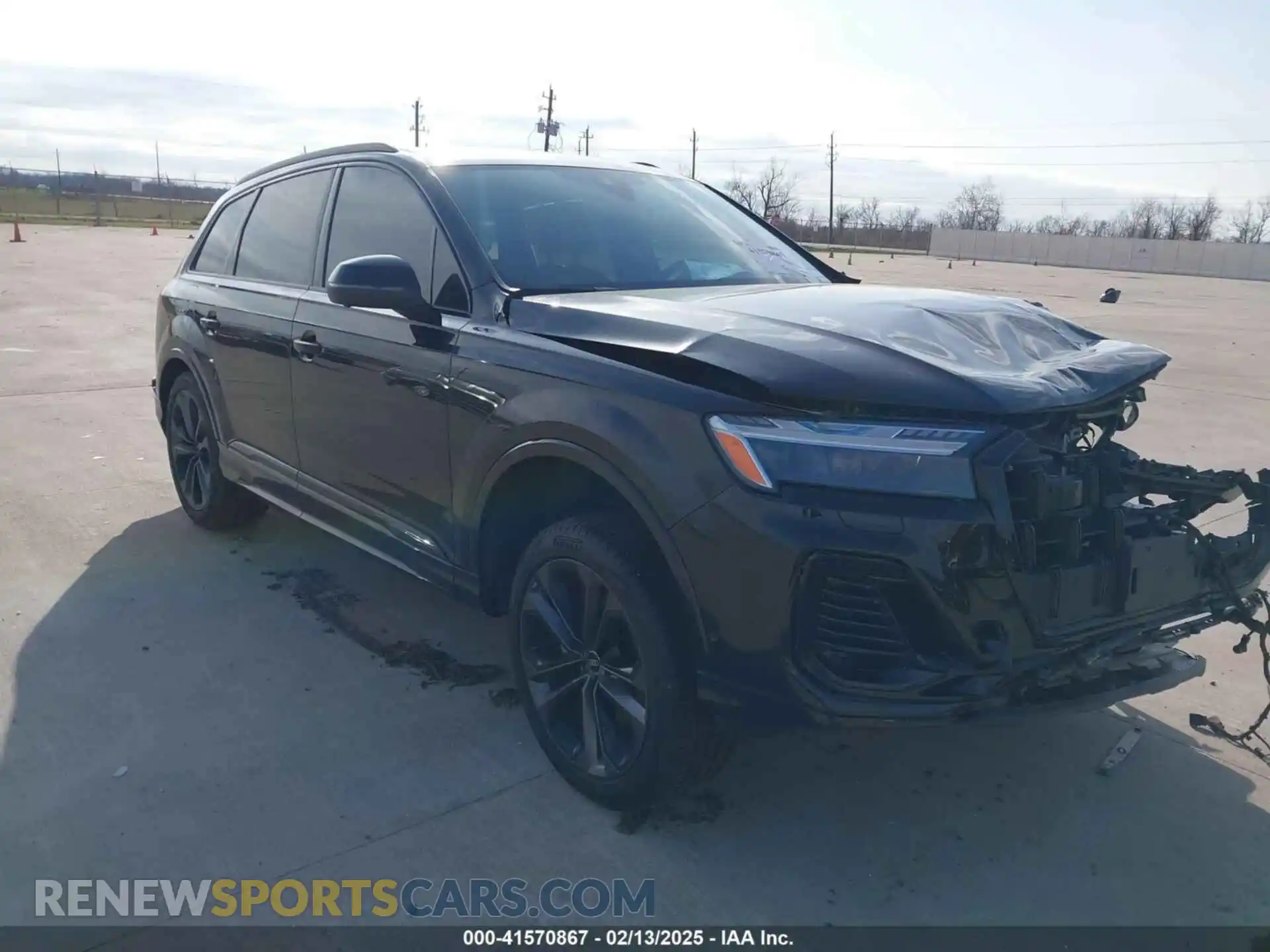 1 Photograph of a damaged car WA1VVBF71SD005799 AUDI Q7 2025