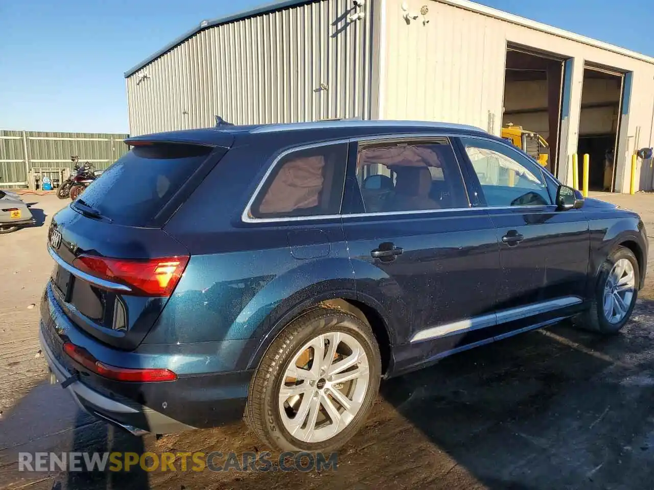 3 Photograph of a damaged car WA1VVBF71SD013059 AUDI Q7 2025