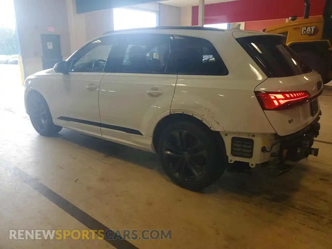2 Photograph of a damaged car WA1VVBF7XSD000035 AUDI Q7 2025