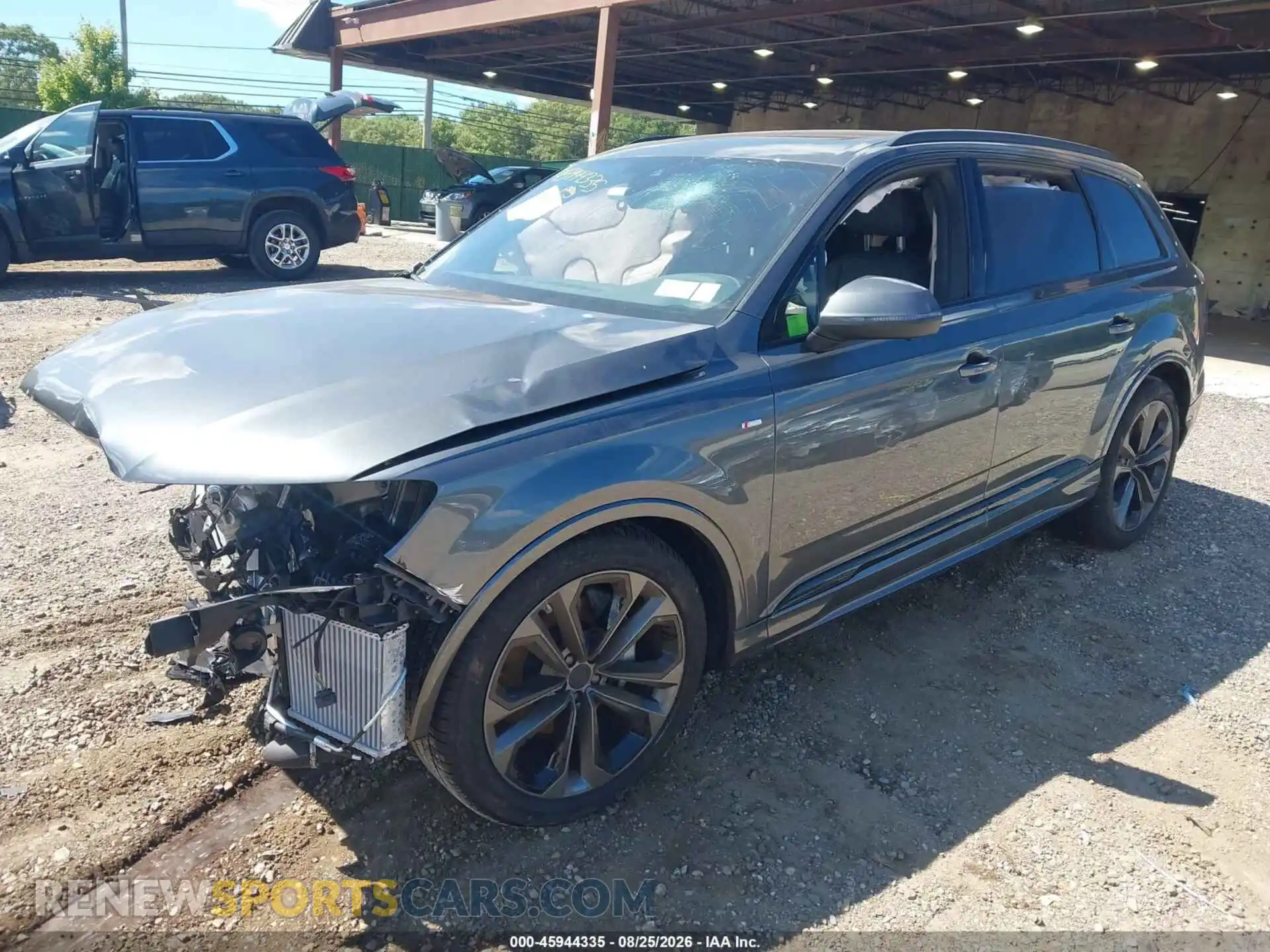 2 fotografías del automóvil dañado WA1MVBF72TD011978 AUDI Q7 2026