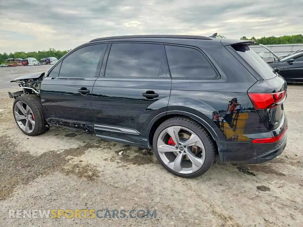 2 Фотография поврежденного автомобиля WA1WVBF70TD007663 AUDI Q7 2026