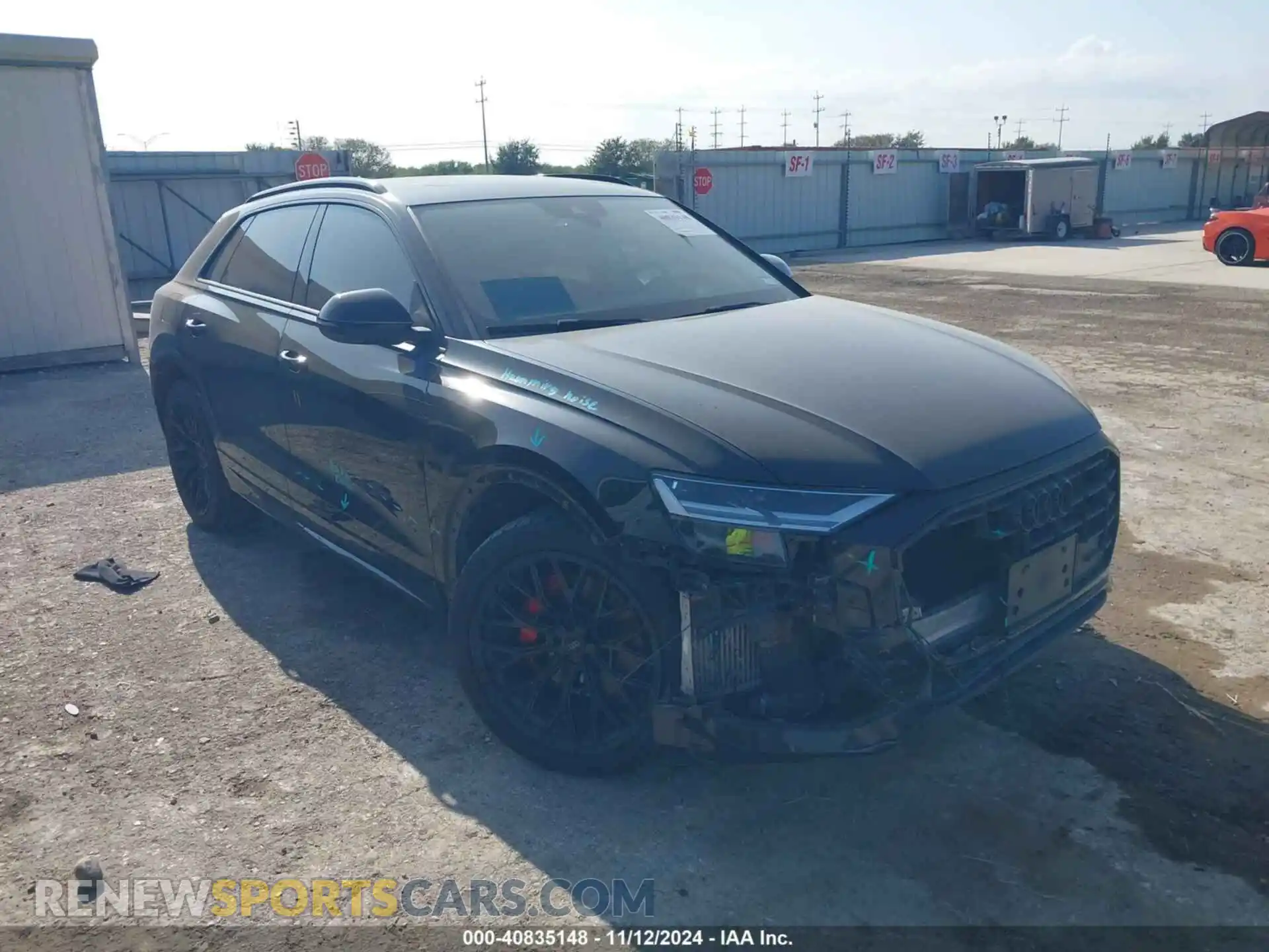 1 Фотография поврежденного автомобиля WA1AVAF14KD017174 AUDI Q8 2019