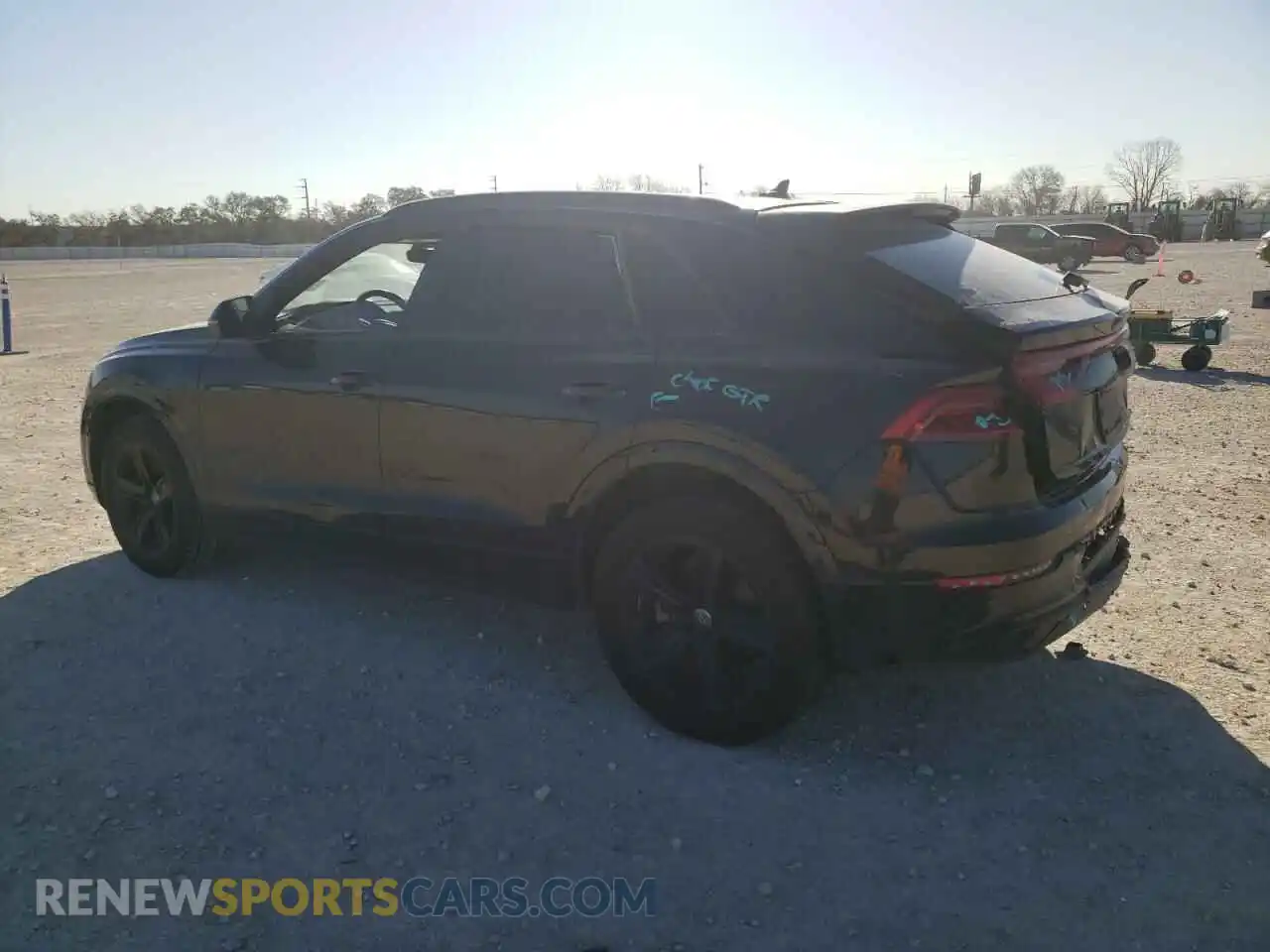 2 Фотография поврежденного автомобиля WA1AVAF17KD018660 AUDI Q8 2019