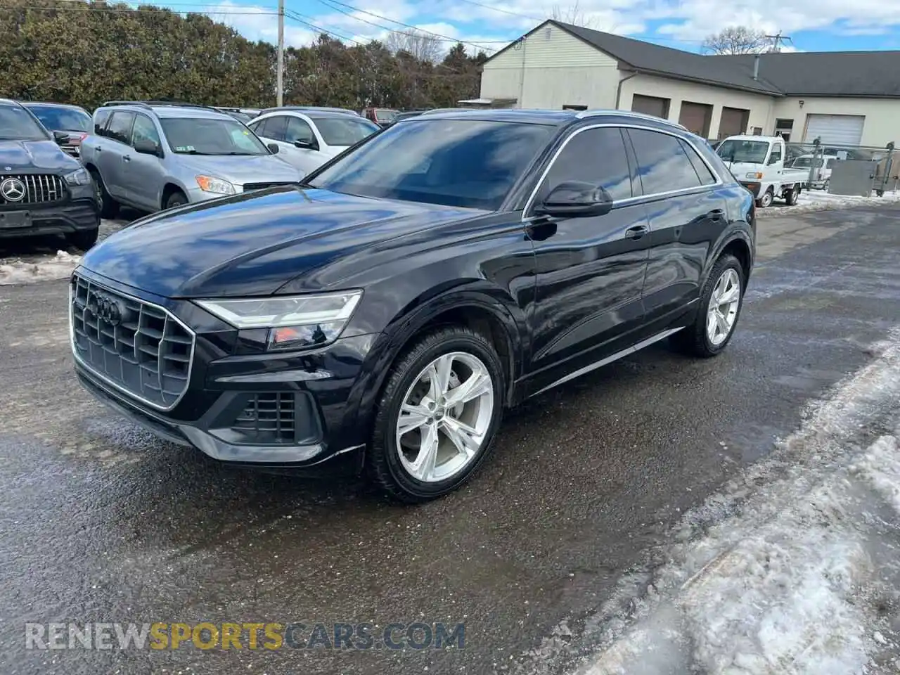 1 Photograph of a damaged car WA1AVAF1XKD011086 AUDI Q8 2019
